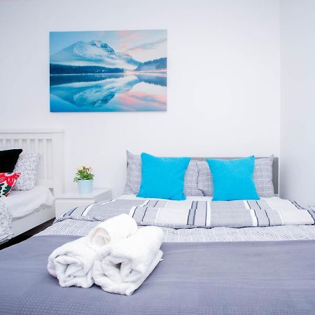 Oasis Place Northampton Dış mekan fotoğraf