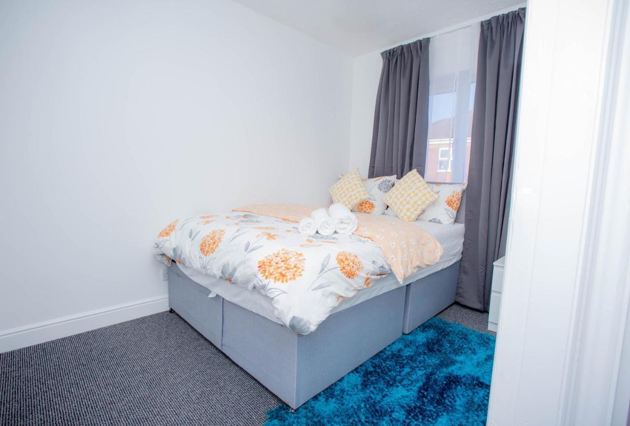 Oasis Place Northampton Dış mekan fotoğraf
